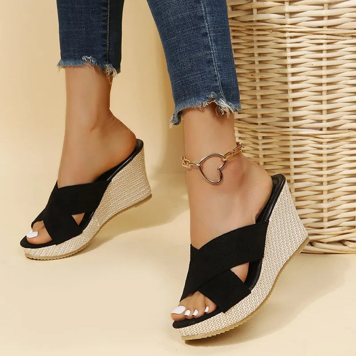 Denise - Everyday Care Wedges