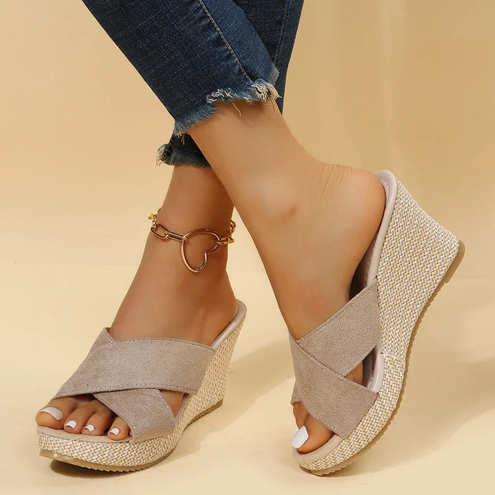 Denise - Everyday Care Wedges