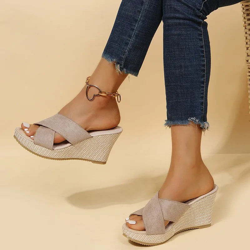 Denise - Everyday Care Wedges