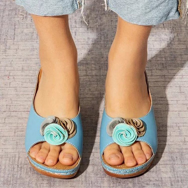 Lisa - Floral Wedge Sandals